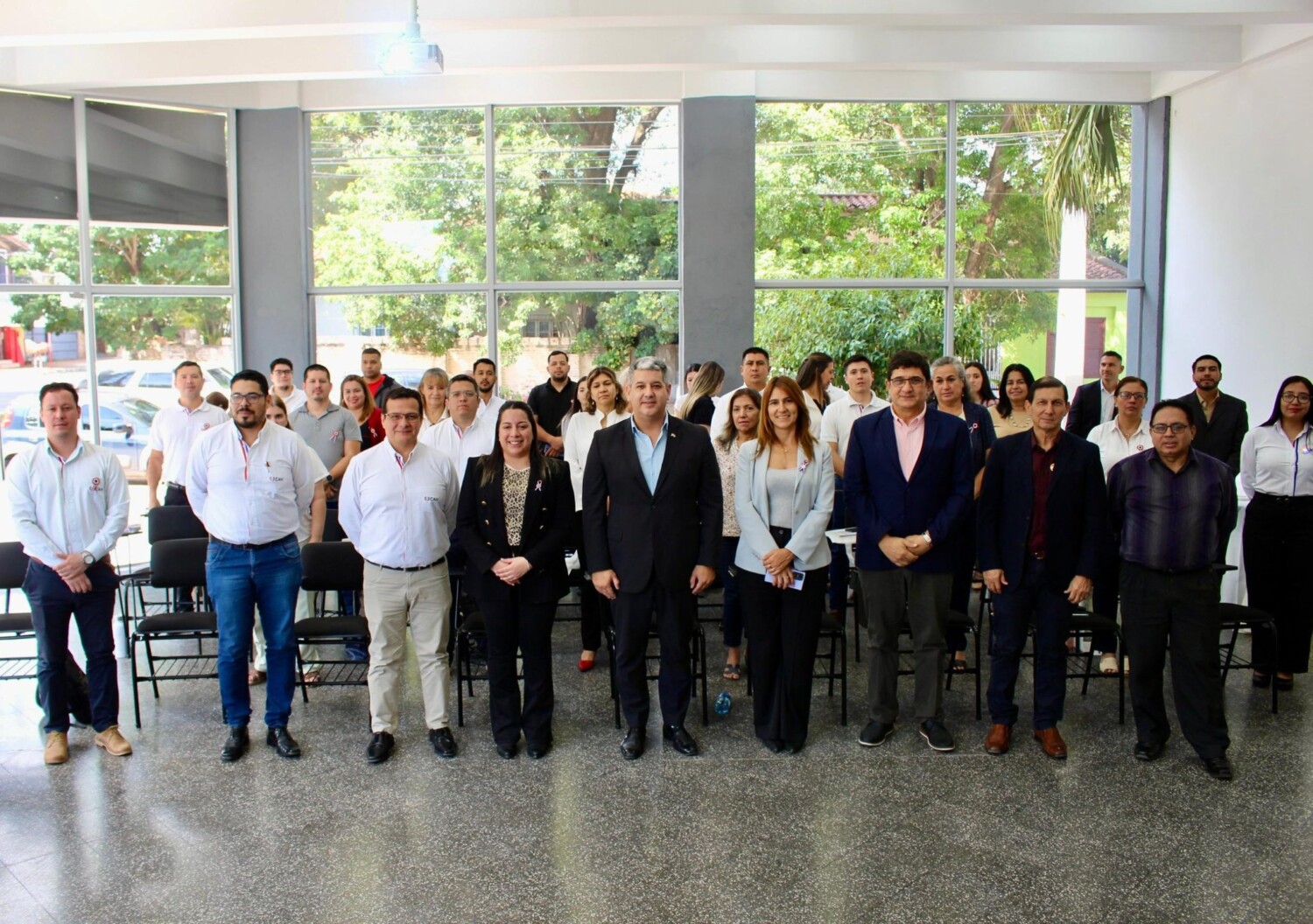 SINAFOCAL capacita a funcionarios del CAH en liderazgo y trabajo en equipo
