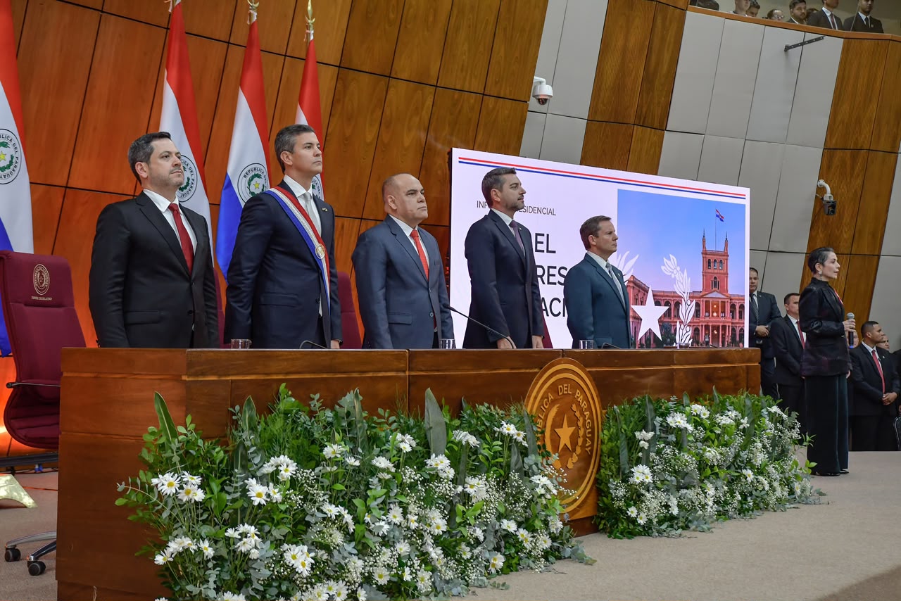 Titular del SINAFOCAL participa del informe anual de gestión del presidente Santiago Peña ante el Congreso Nacional