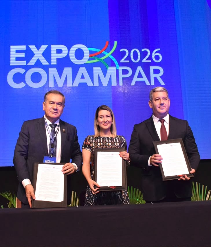 MTESS, SINAFOCAL y COMAMPAR firman acuerdo en la Expo 2026 para fortalecer la capacitación laboral en el sector comercial